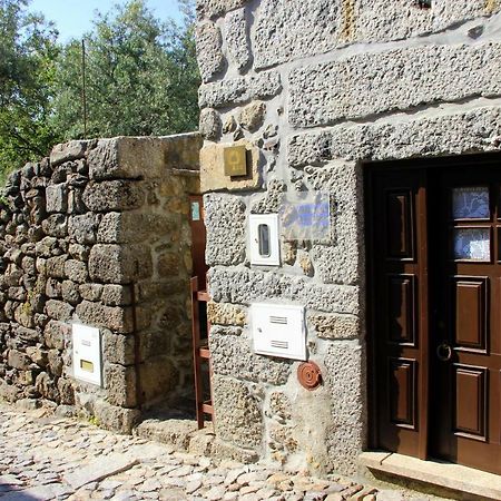 Вилла Casa Pissarra Линьяриш Экстерьер фото
